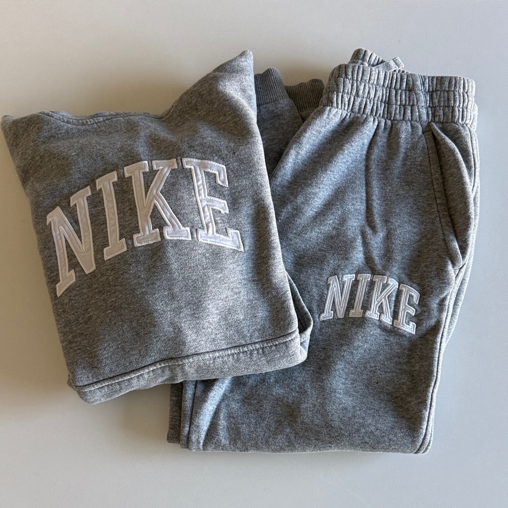 Nike Kids Heather Gray Hoodie and Jogger Set
